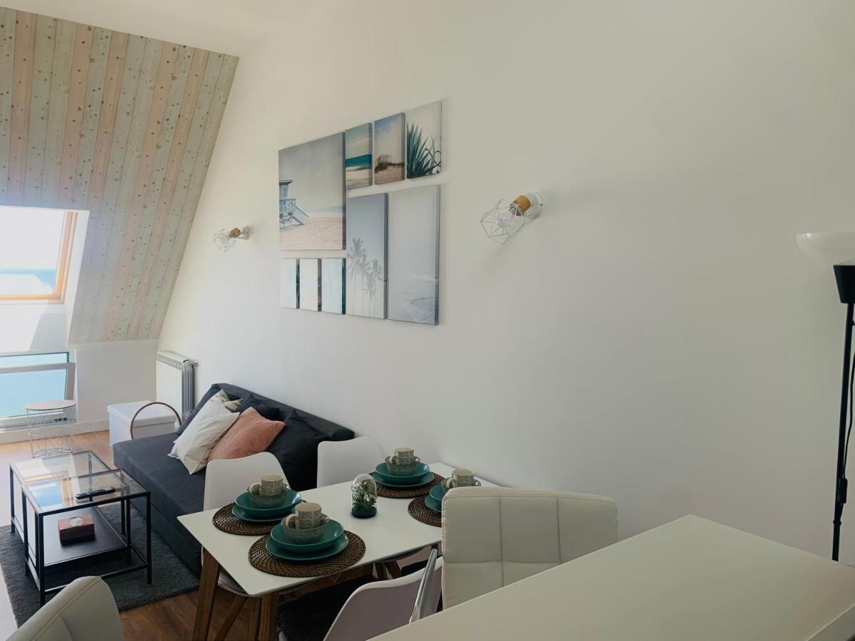 Apartamentos Lamarosa -Atico ,Vistas Al Mar Cantabrico Parking Burela Dış mekan fotoğraf