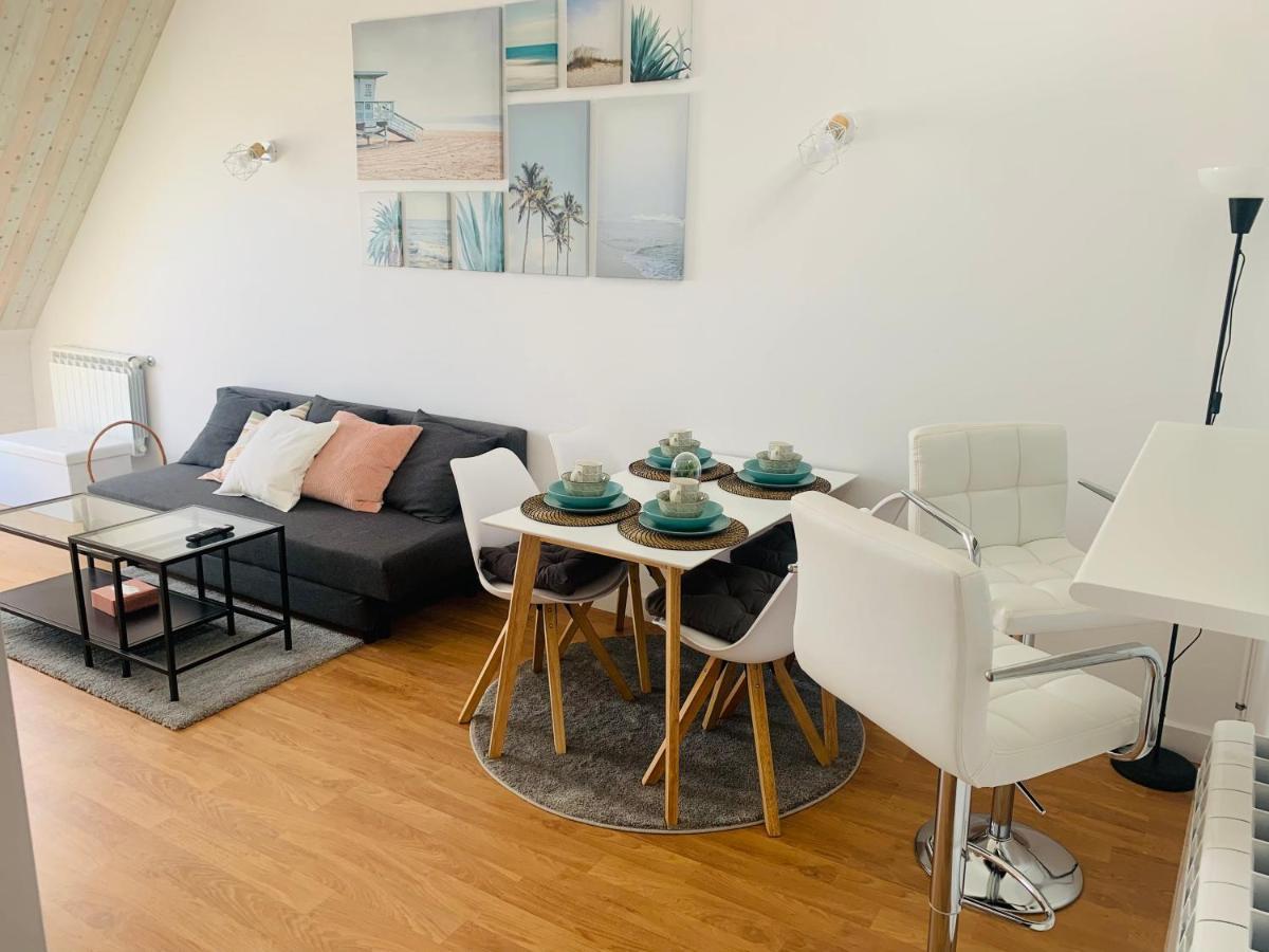 Apartamentos Lamarosa -Atico ,Vistas Al Mar Cantabrico Parking Burela Dış mekan fotoğraf